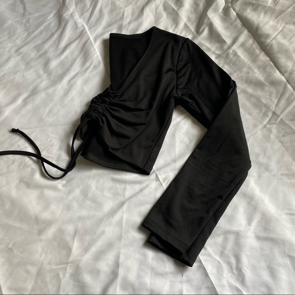 Cropped black long sleeve - Picture 9 of 9